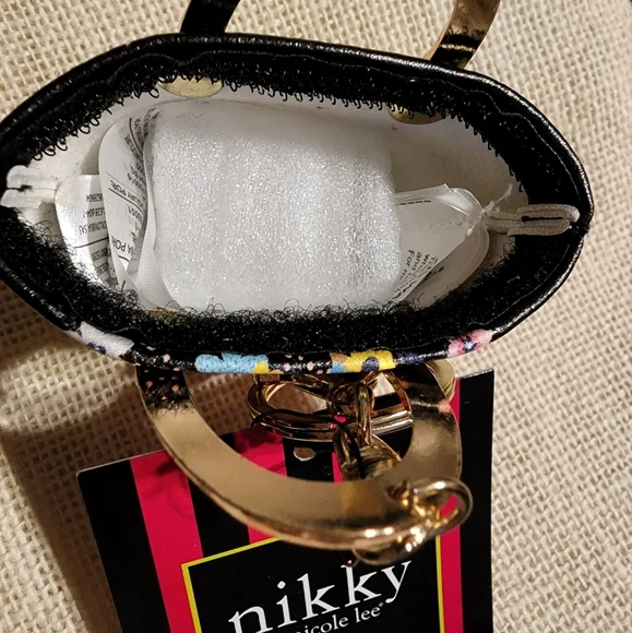 Nikky by Nicole Lee Keyring or Bag Charm - Picture 2 of 3